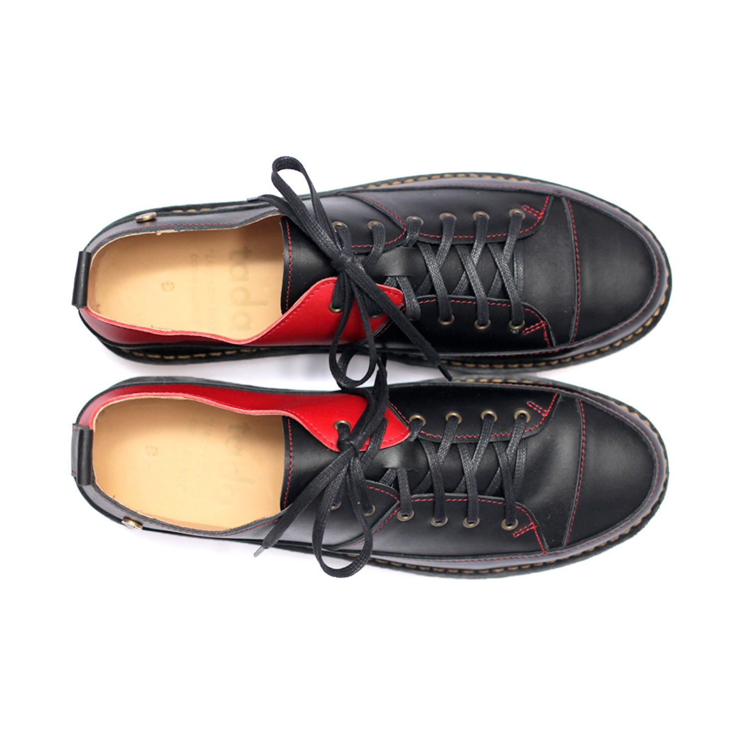 Zapato Kutsu Hombre Negro y Rojo