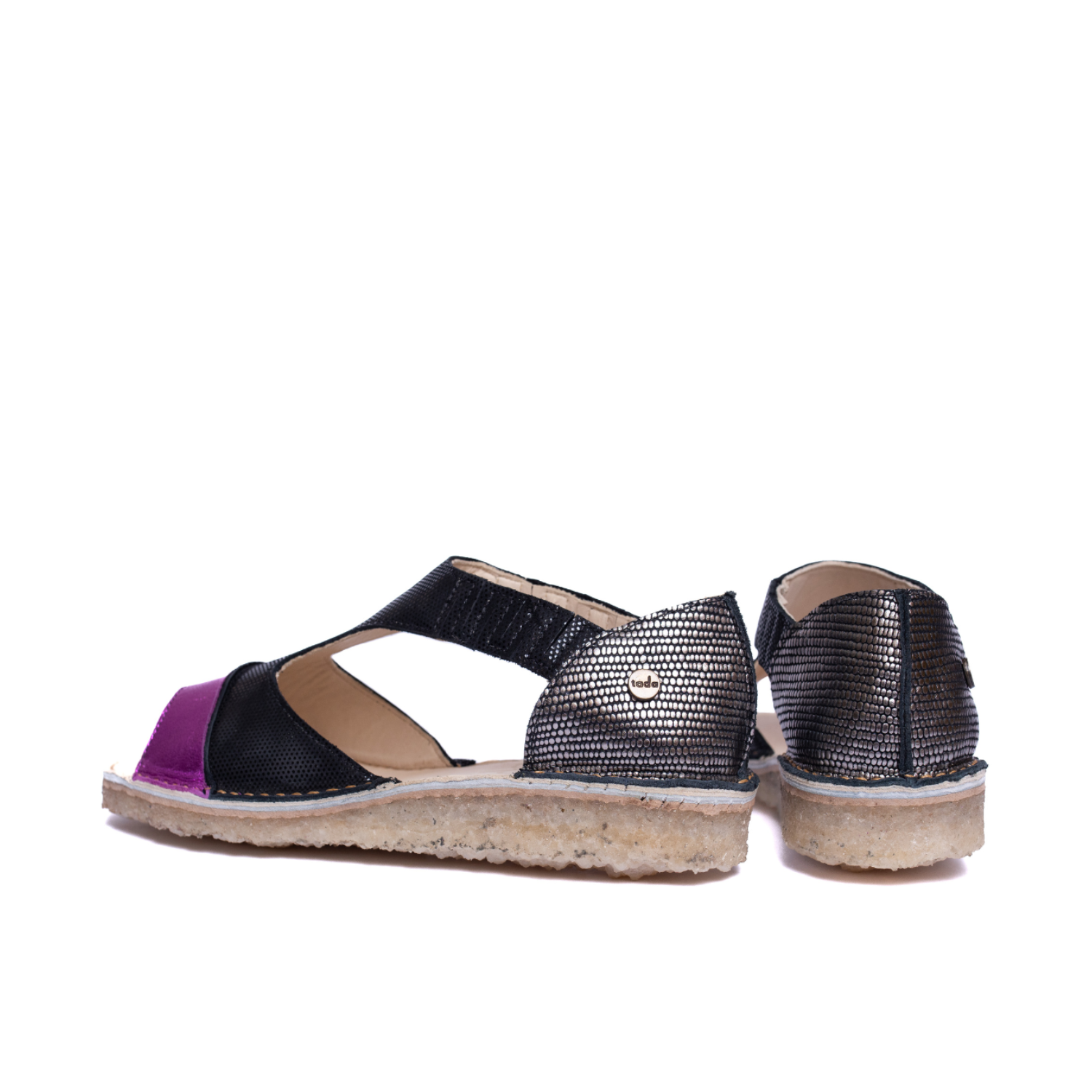 Sandalia Nina Fucsia Metal Folia
