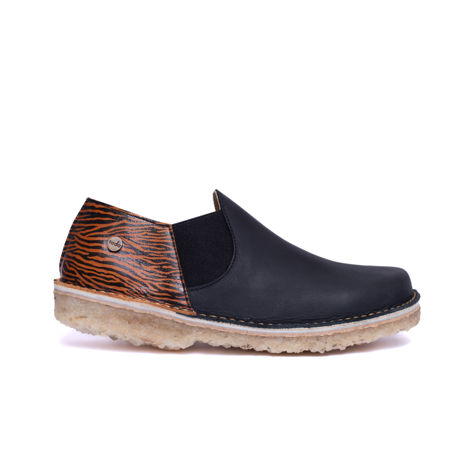 Zapato Fragata Mujer Negro Cera Tigre