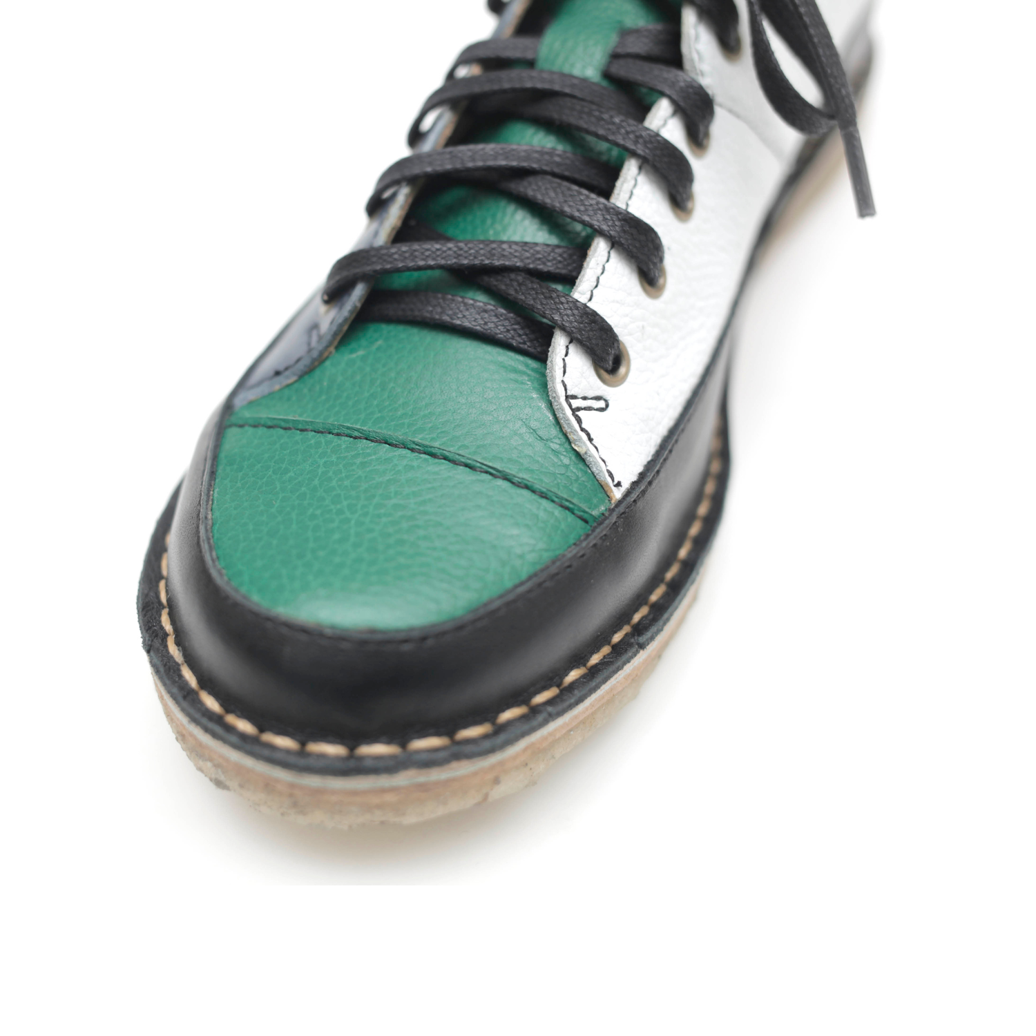 Zapato Kutsu Mujer Blanco y Verde