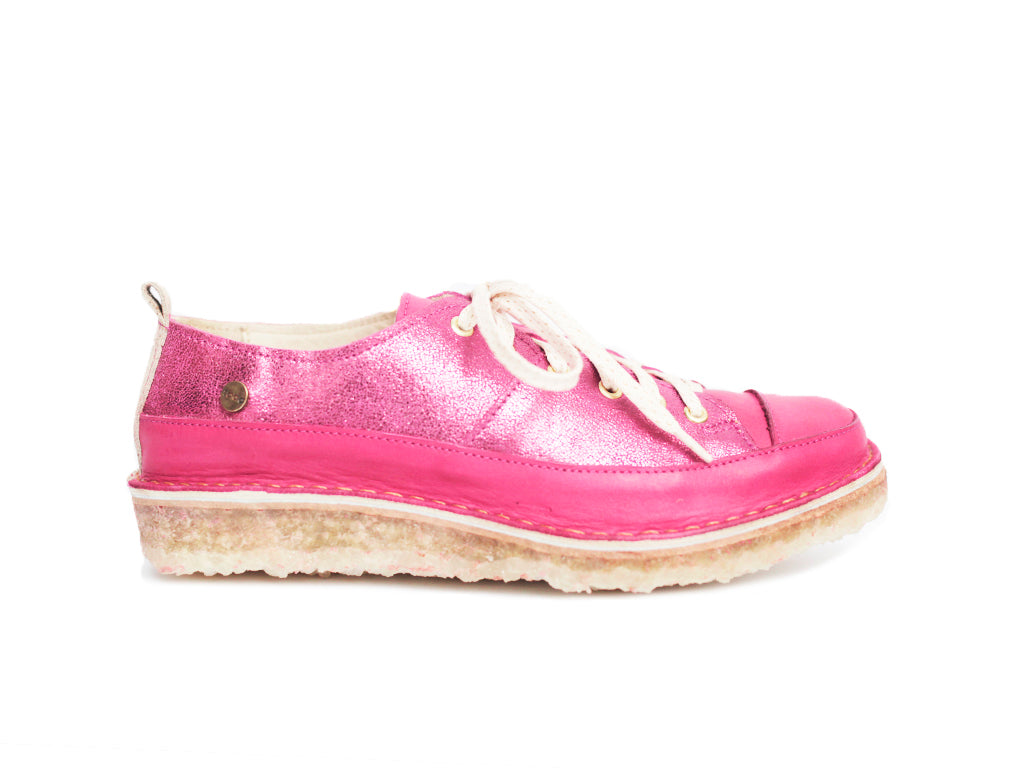Zapatilla Kutsu mujer fucsia metal