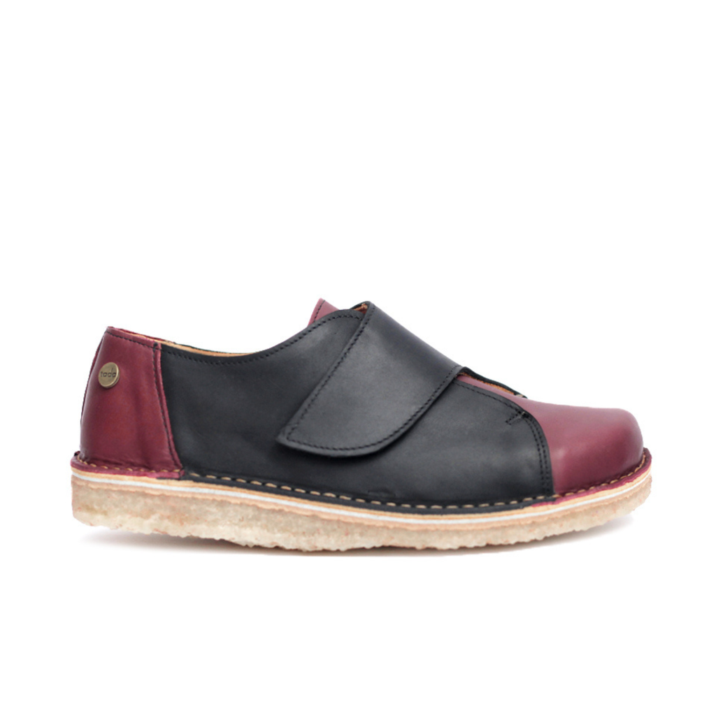 Zapato Arno Mujer Guinda Negro Cera