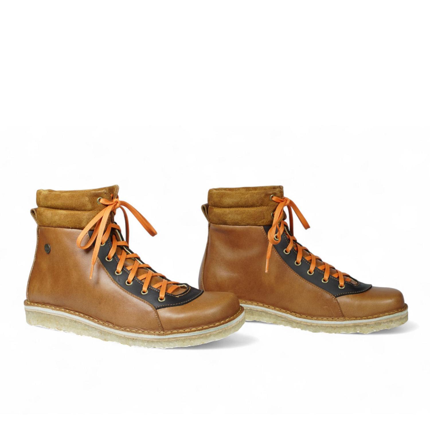 Botín Alpino Mujer Toffee Negro