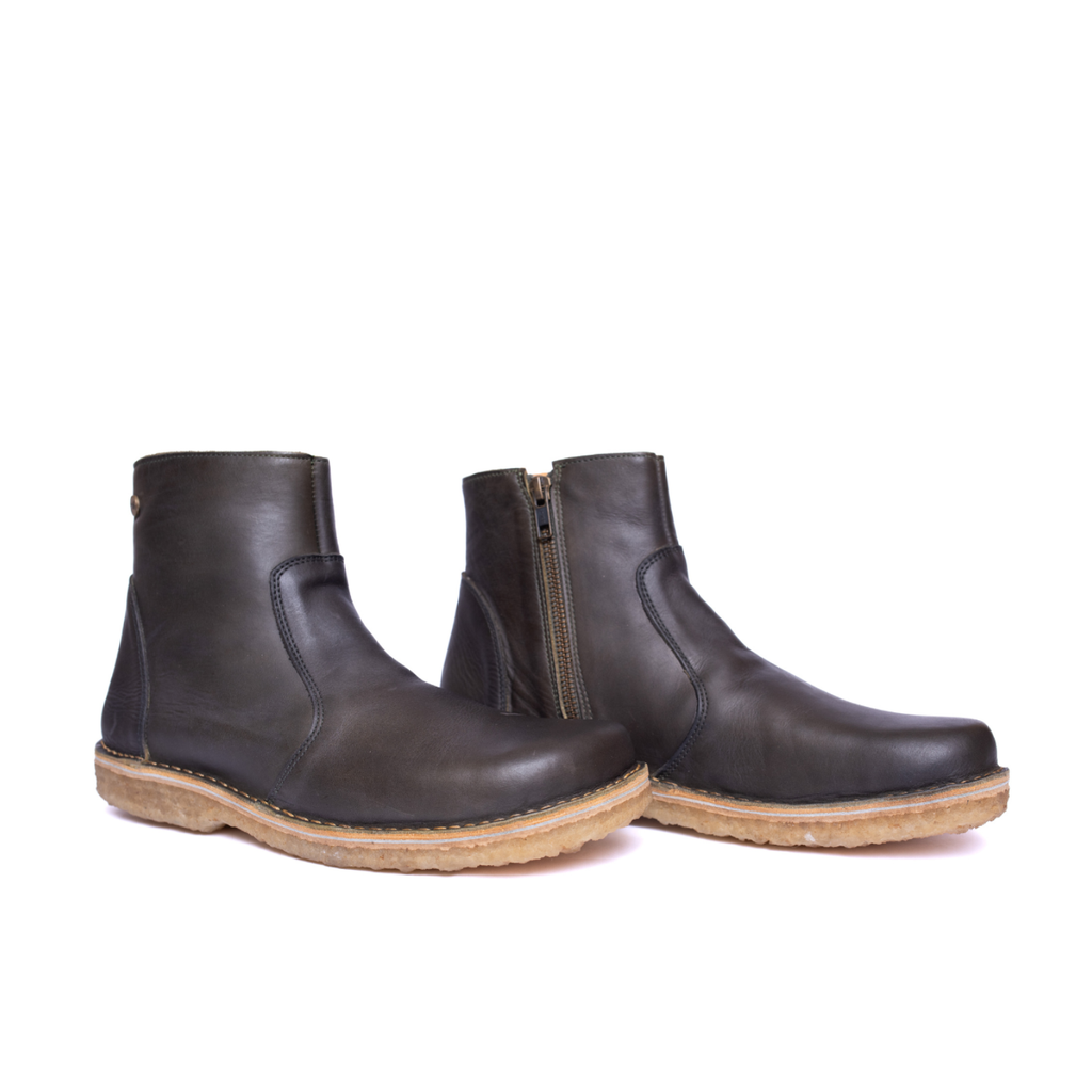 Botín Karma Hombre Olivo Cera