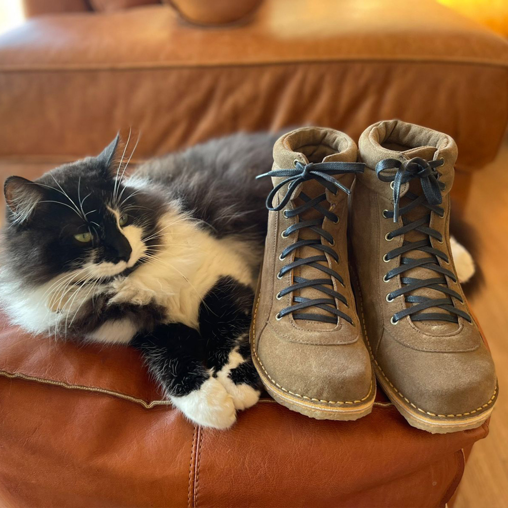 Botín Alpino Hombre Reno Taupe