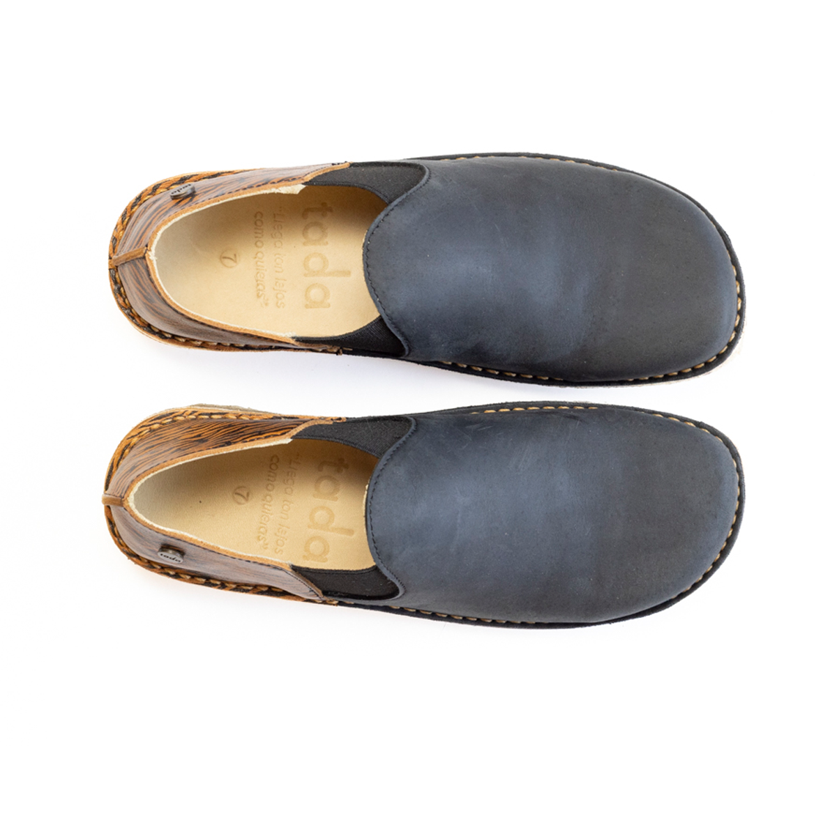 Zapato Fragata Mujer Negro Cera Tigre