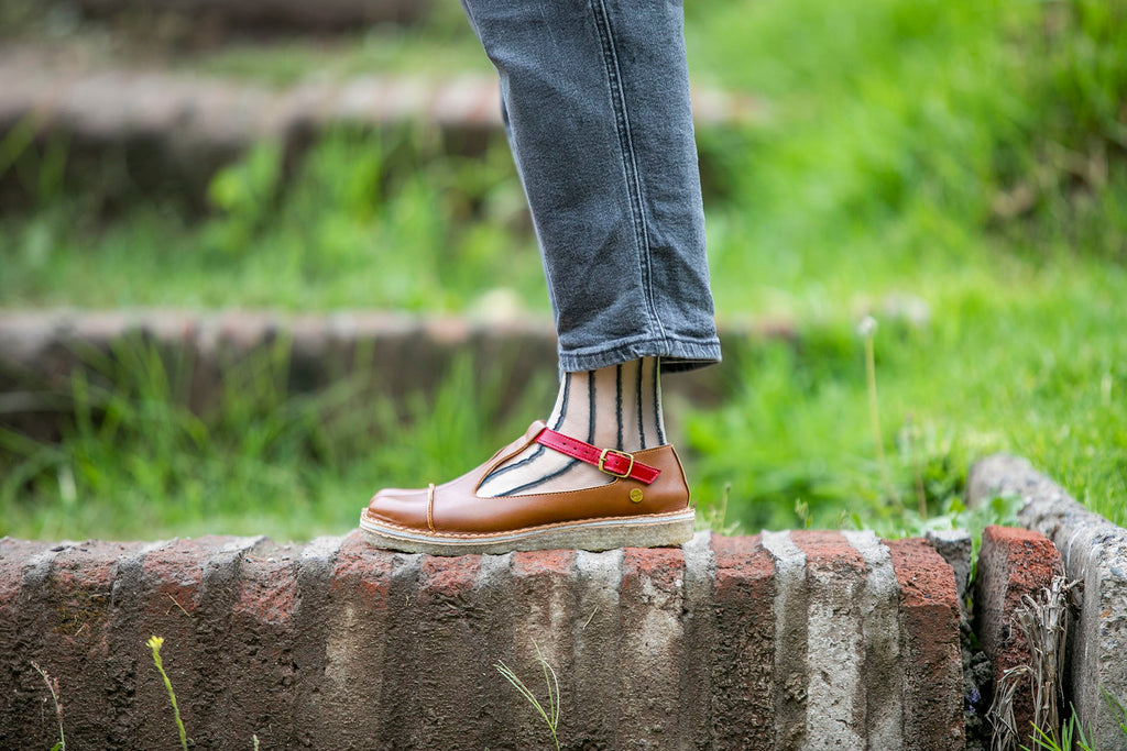 Zapato Gina mujer caramelo