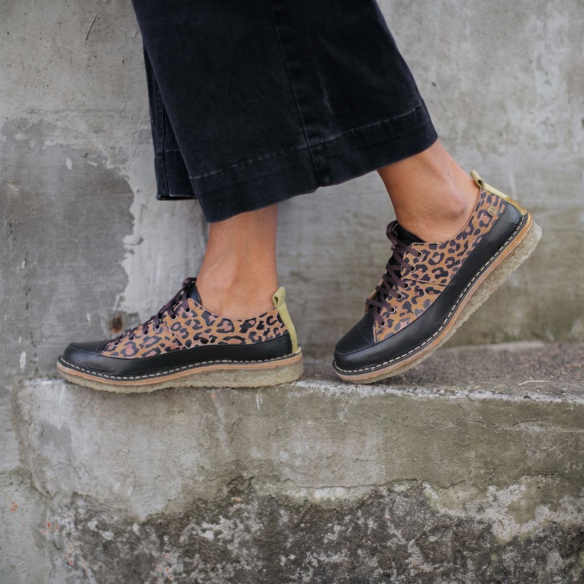 Zapato Kutsu Mujer