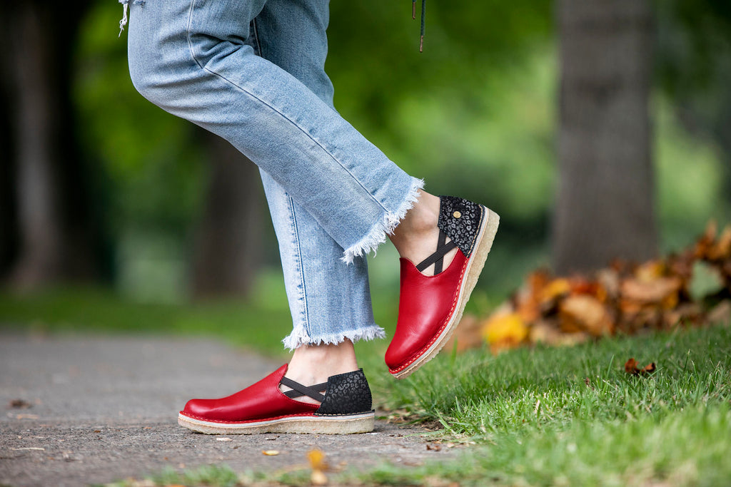 Zapato Mujer Isa Rojo y folia negro