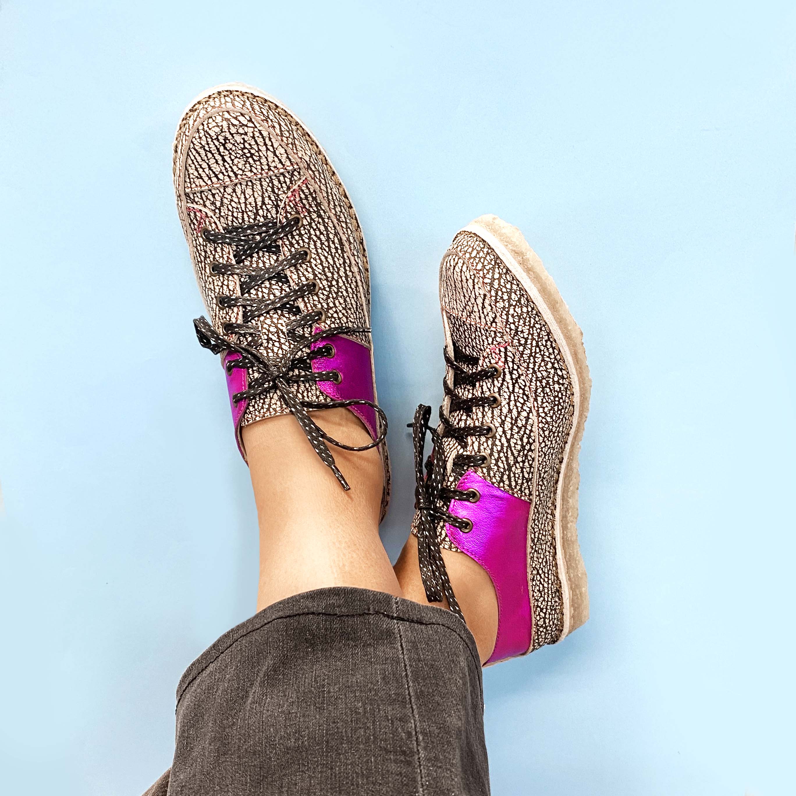 Zapato Kutsu Mujer Jaspe y Morado