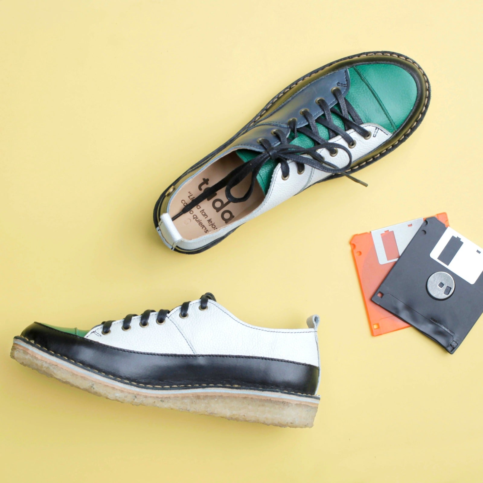 Zapato Kutsu Mujer Blanco y Verde