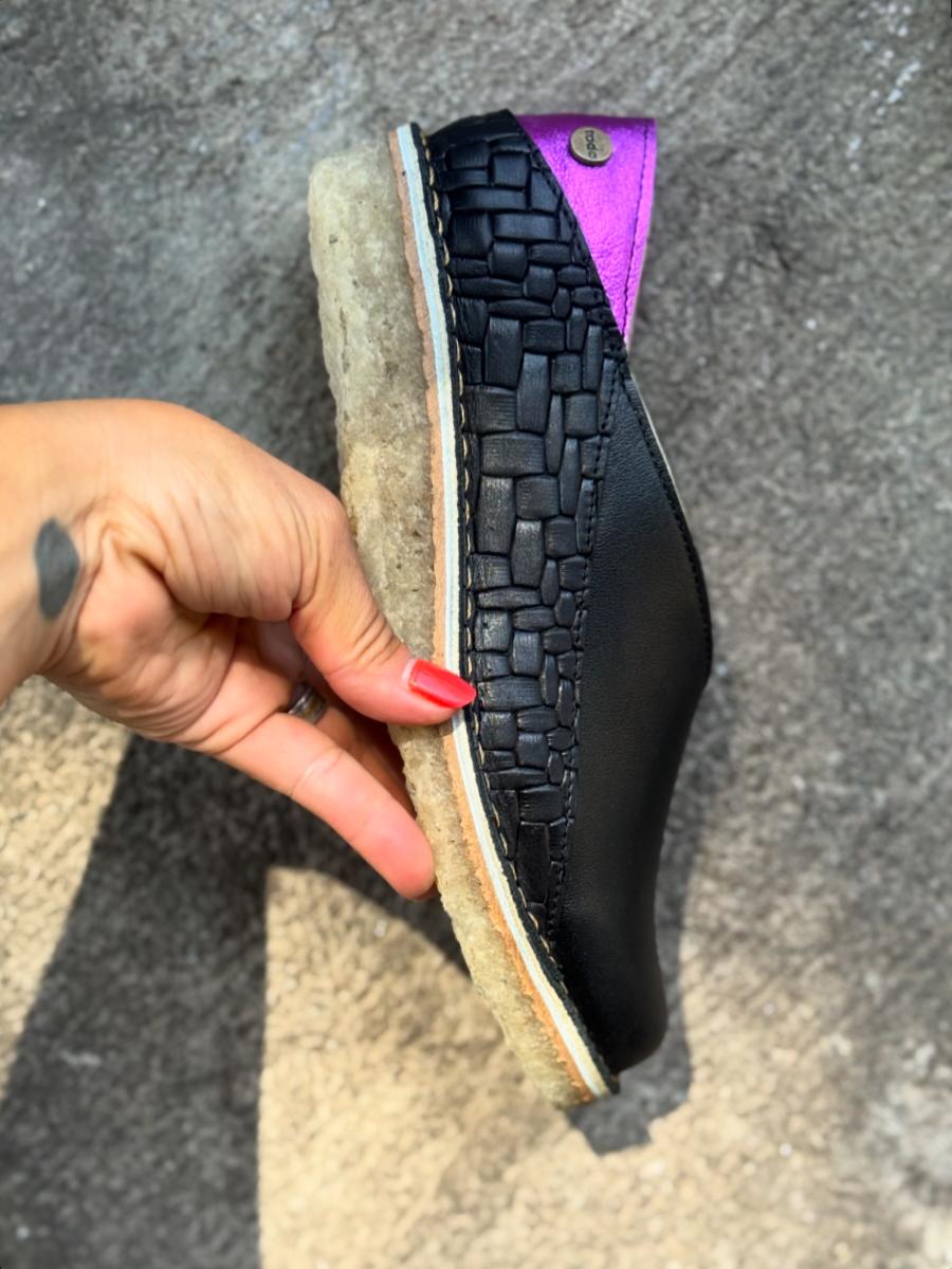 Mitsue Mujer Negro Violeta Metal