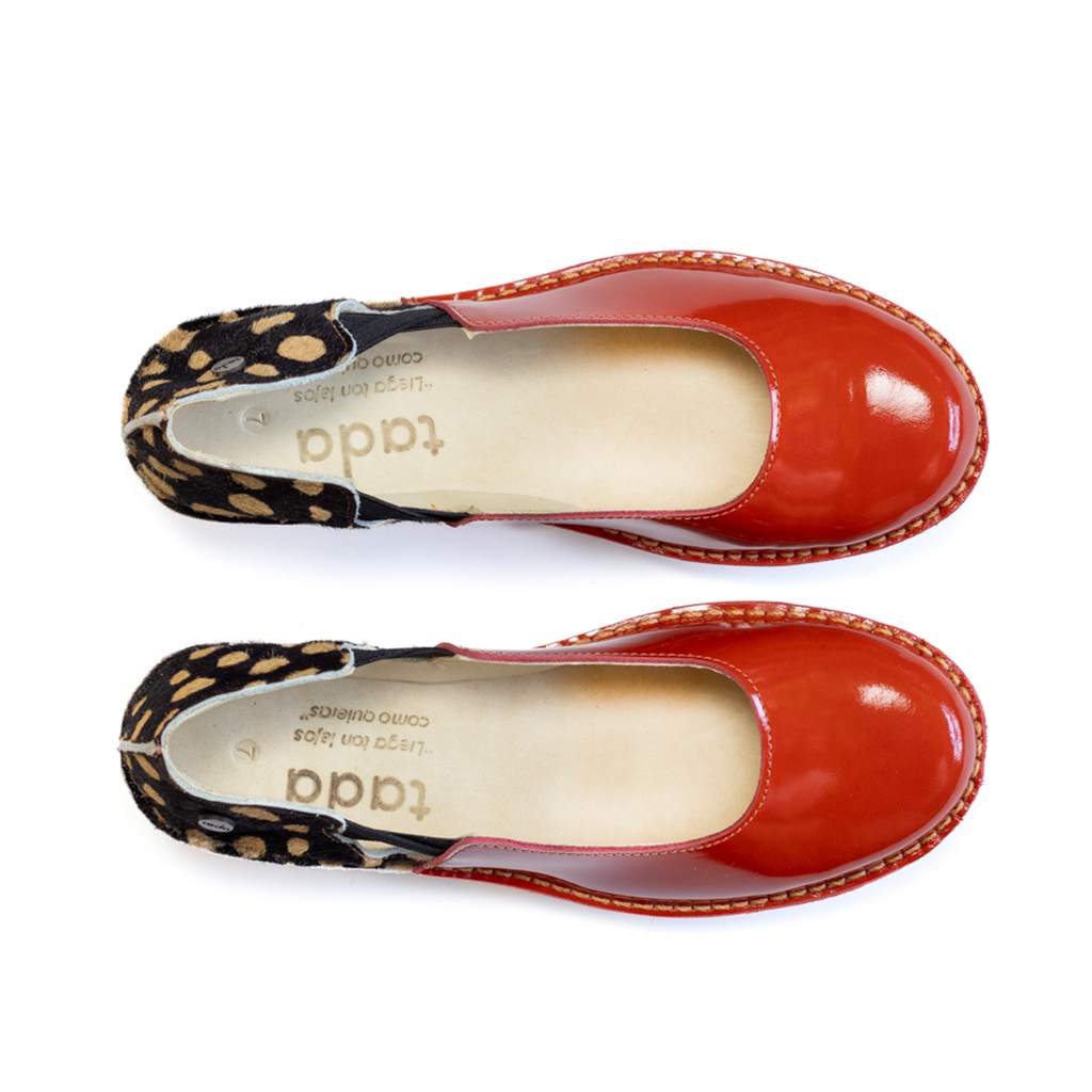 Reina Charol Rojo wild/Horma redonda fina 9486