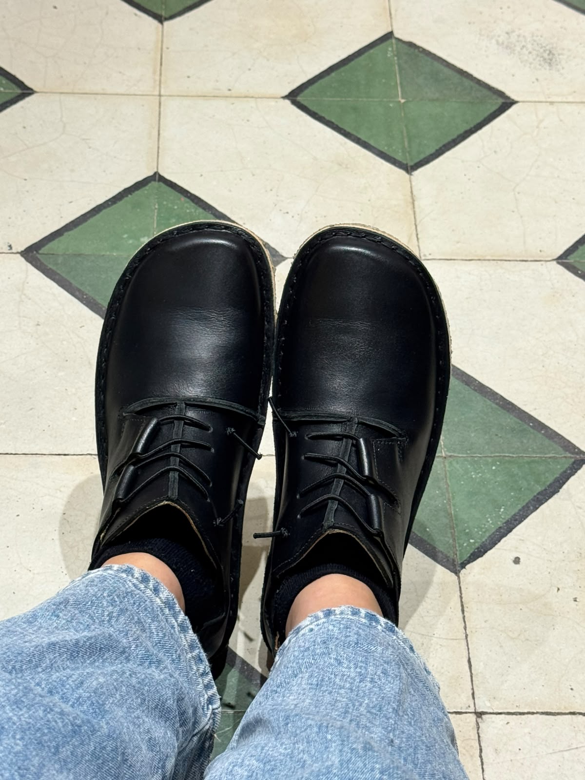 Zapato Magovi  Negro Liso