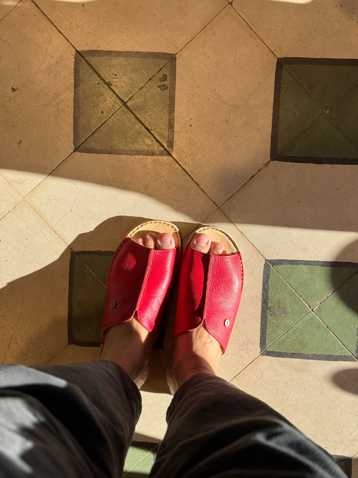 Sandalia Mujer Puntilla Rojo