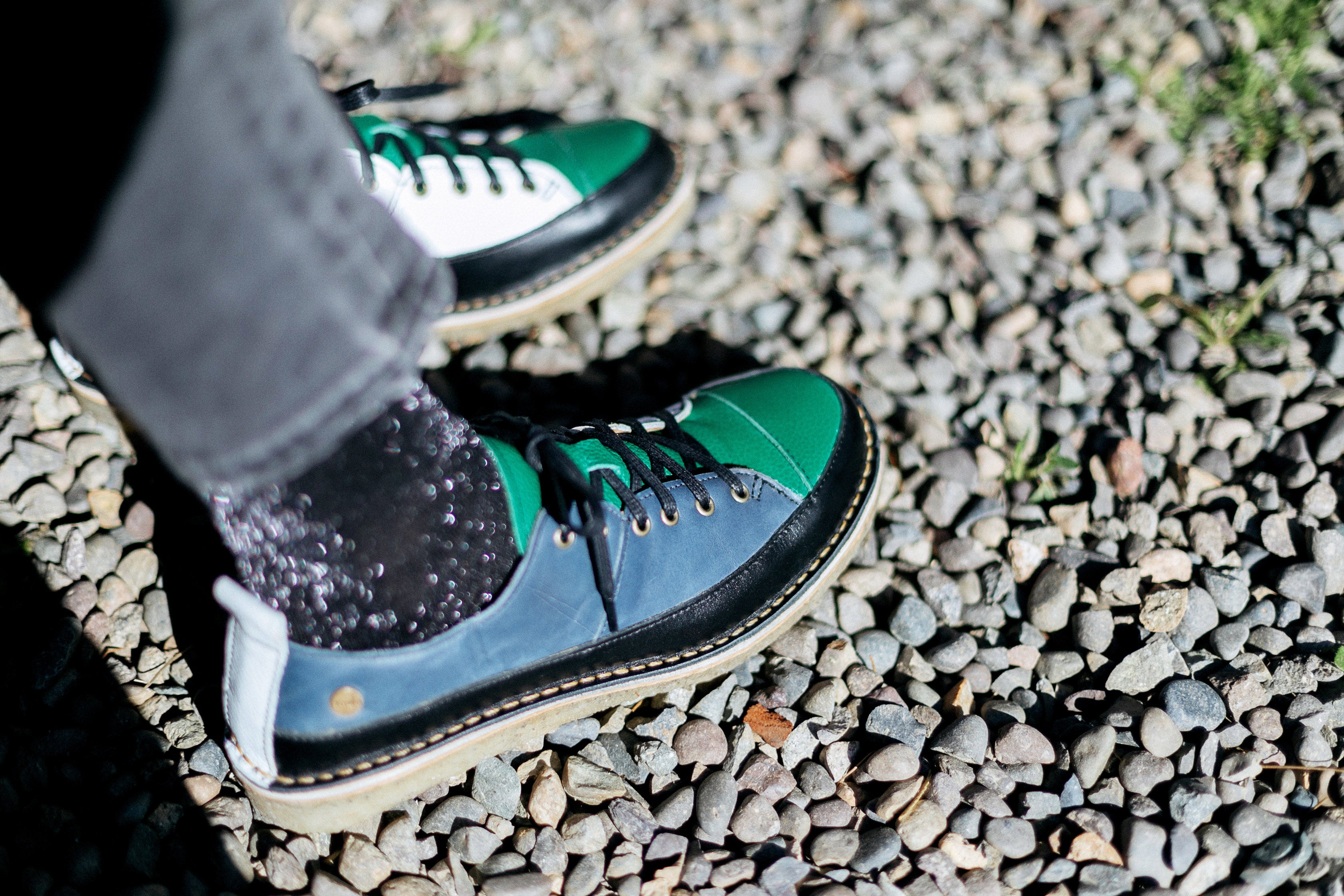 Zapato Kutsu Mujer Blanco y Verde